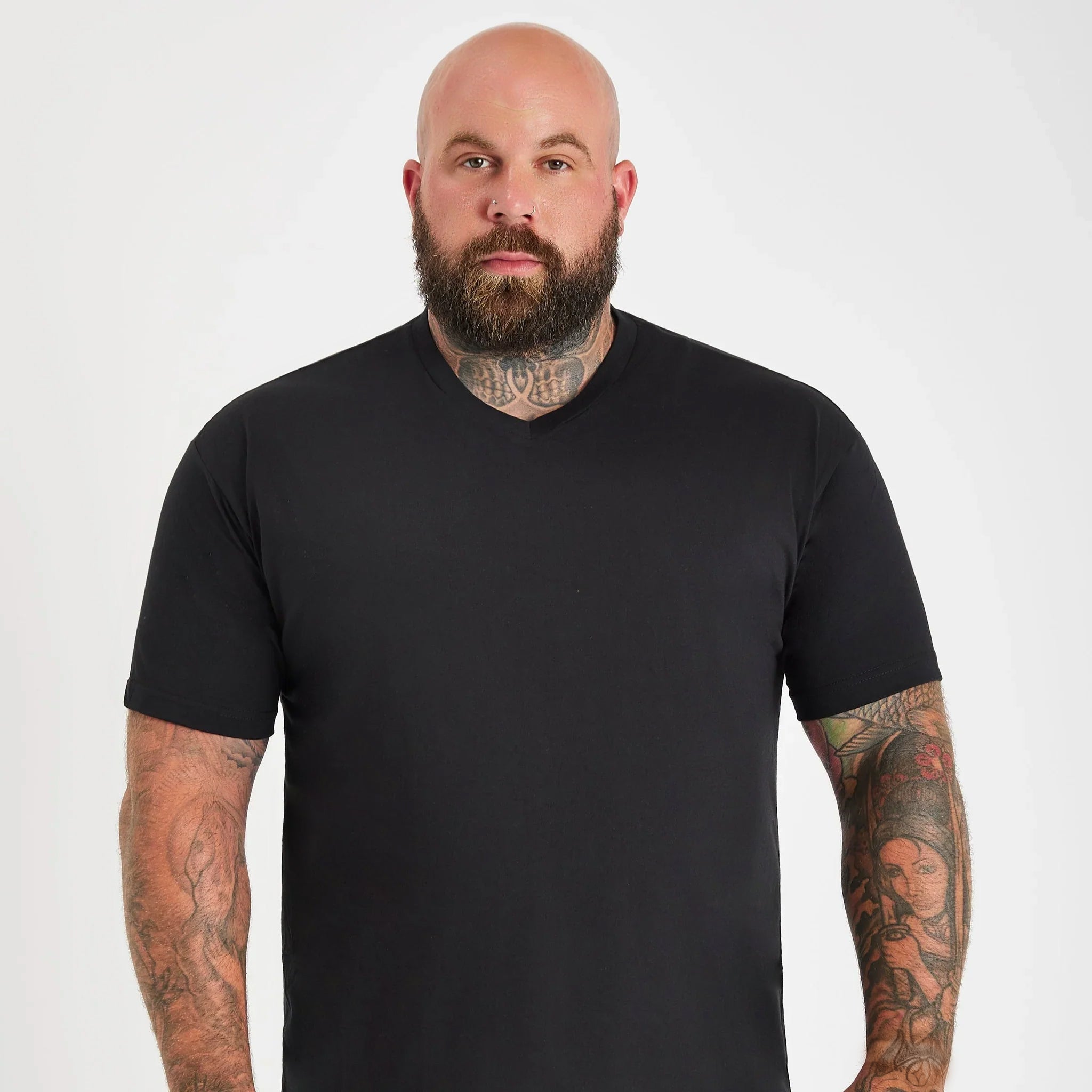 Load image into Gallery viewer, Essentials V-Neck 3-Pack