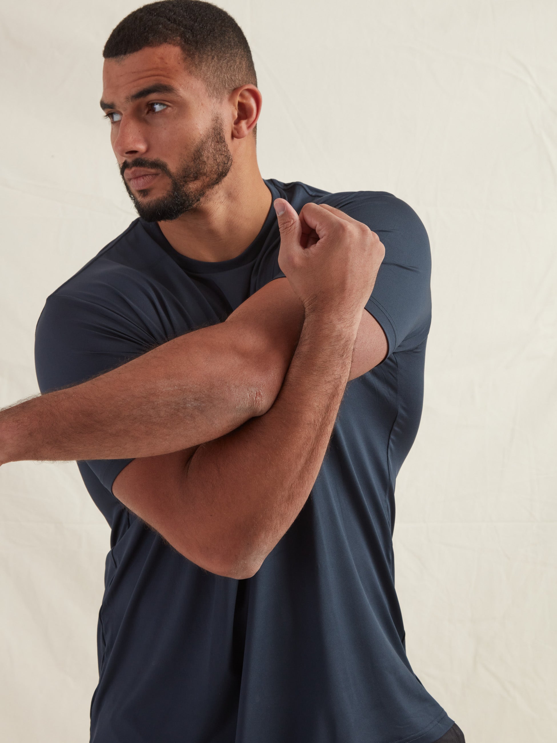 Load image into Gallery viewer, Navy Active Crew Neck T-Shirt

