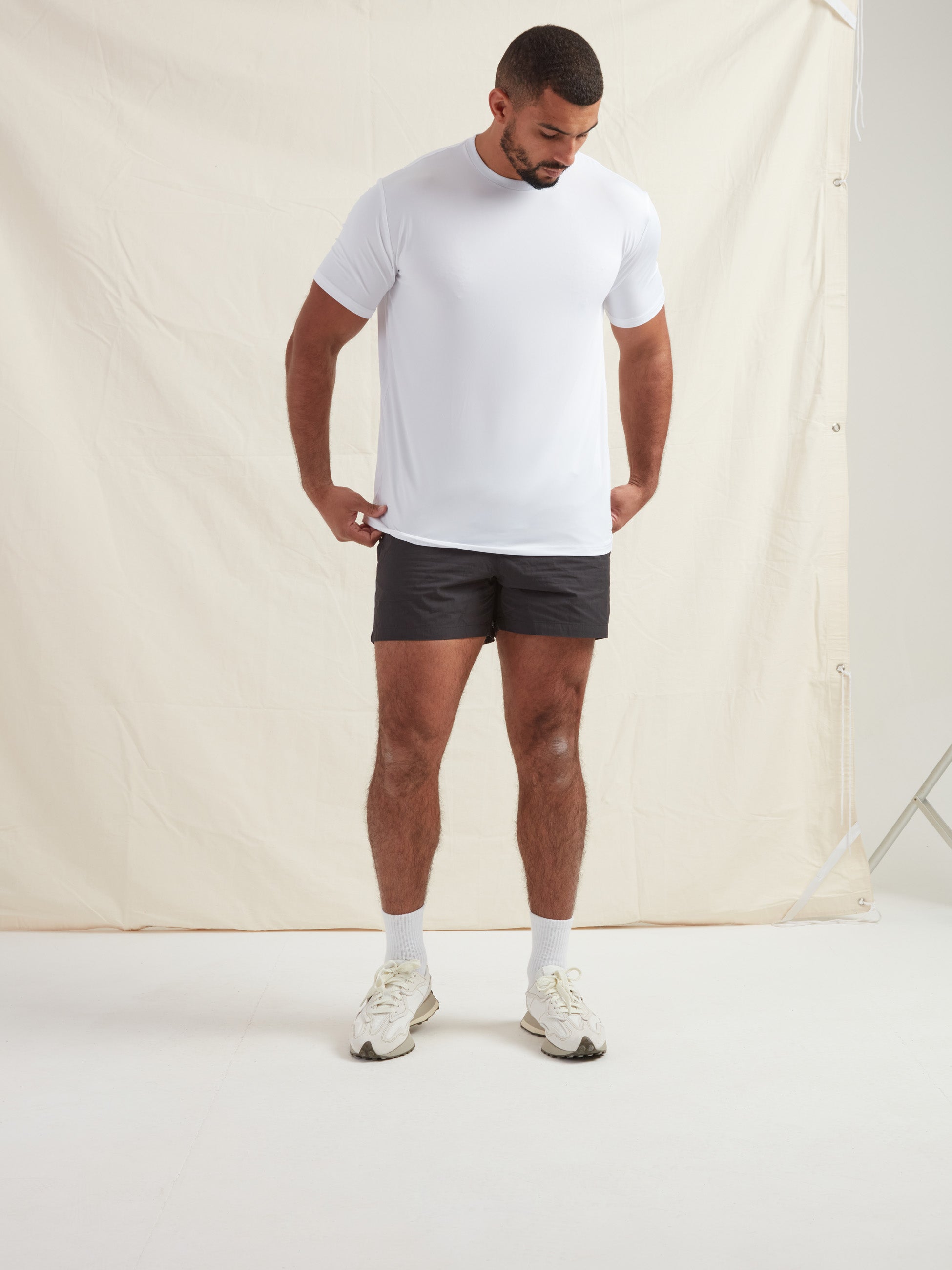 Load image into Gallery viewer, White Active Crew Neck T-Shirt
