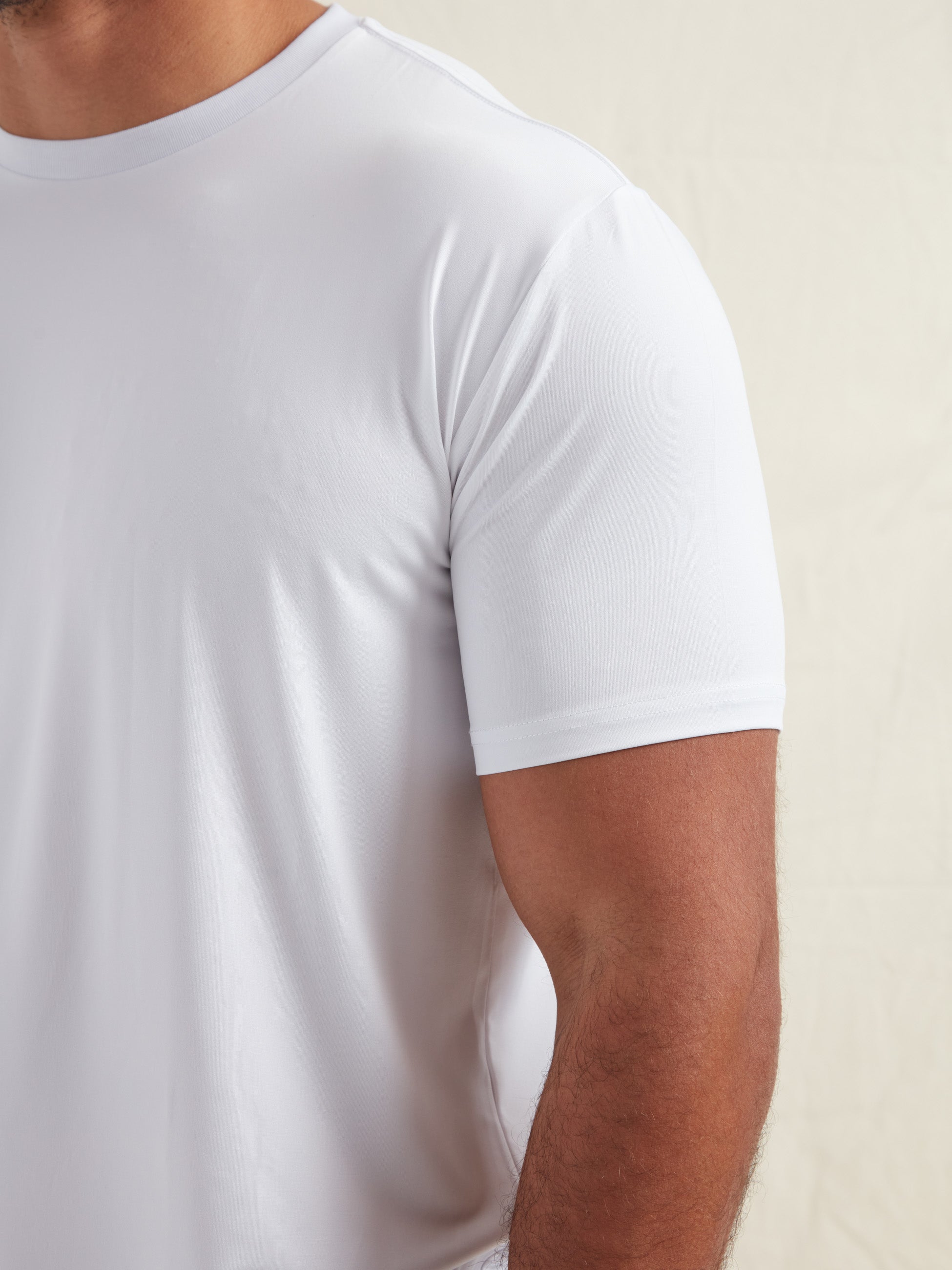 Load image into Gallery viewer, White Active Crew Neck T-Shirt
