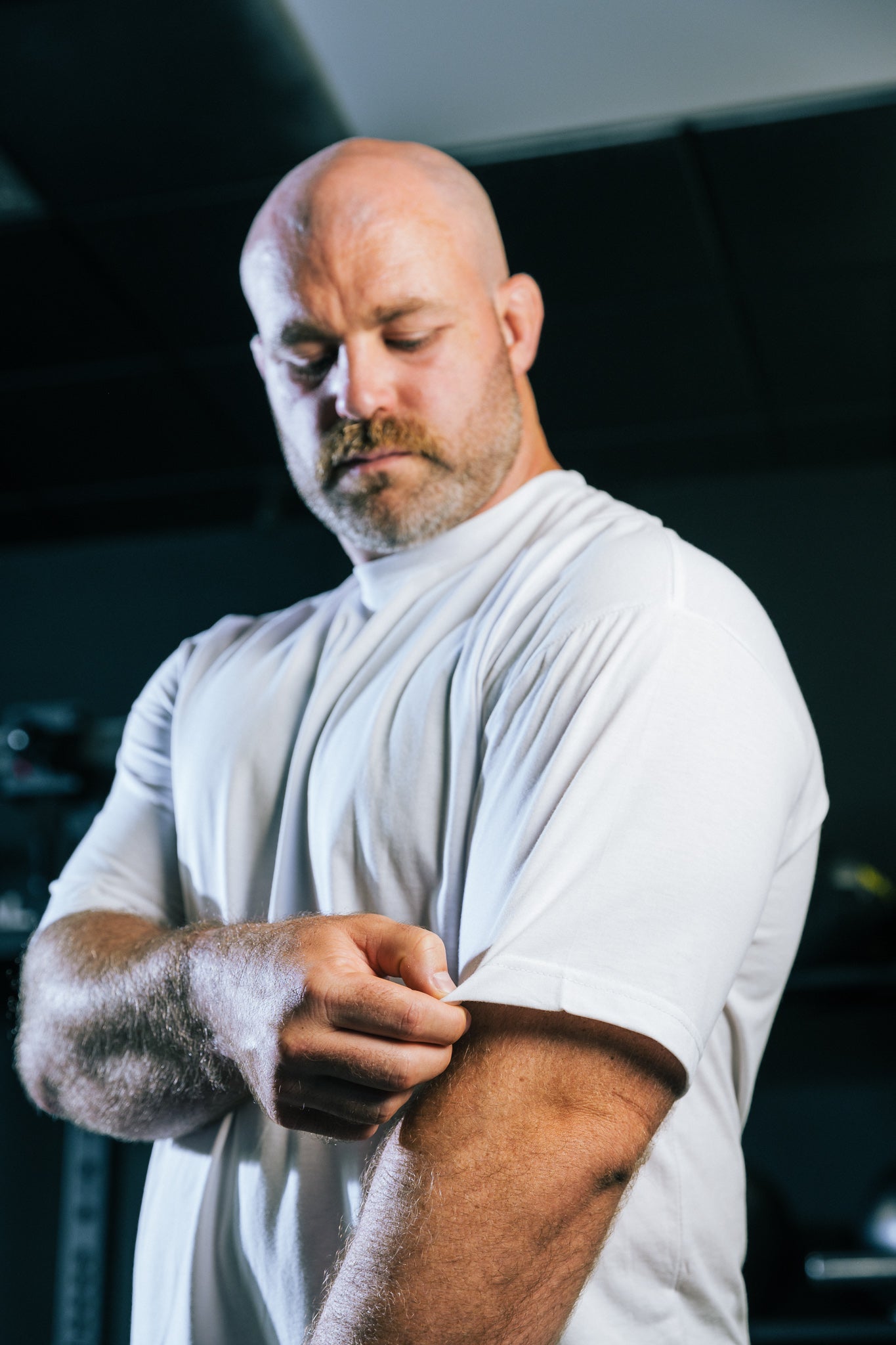 Load image into Gallery viewer, Tall White Crew Neck T-Shirt
