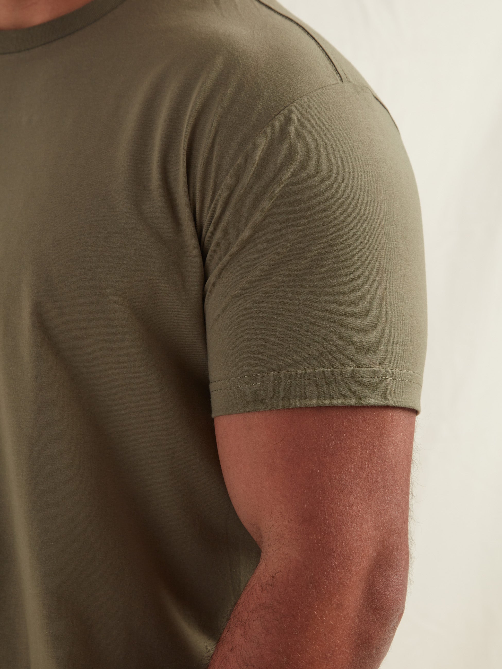 Load image into Gallery viewer, Tall Khaki Crew Neck T-Shirt
