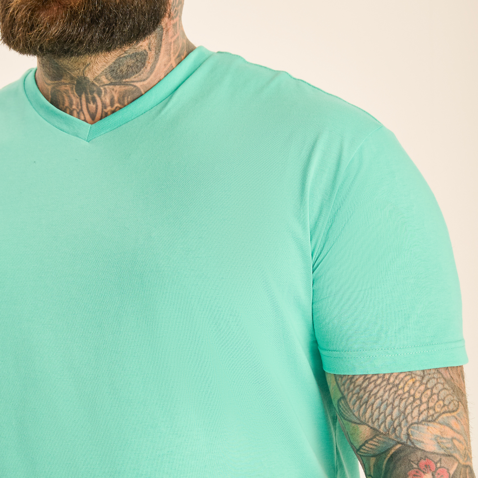 Load image into Gallery viewer, Aqua V-Neck
