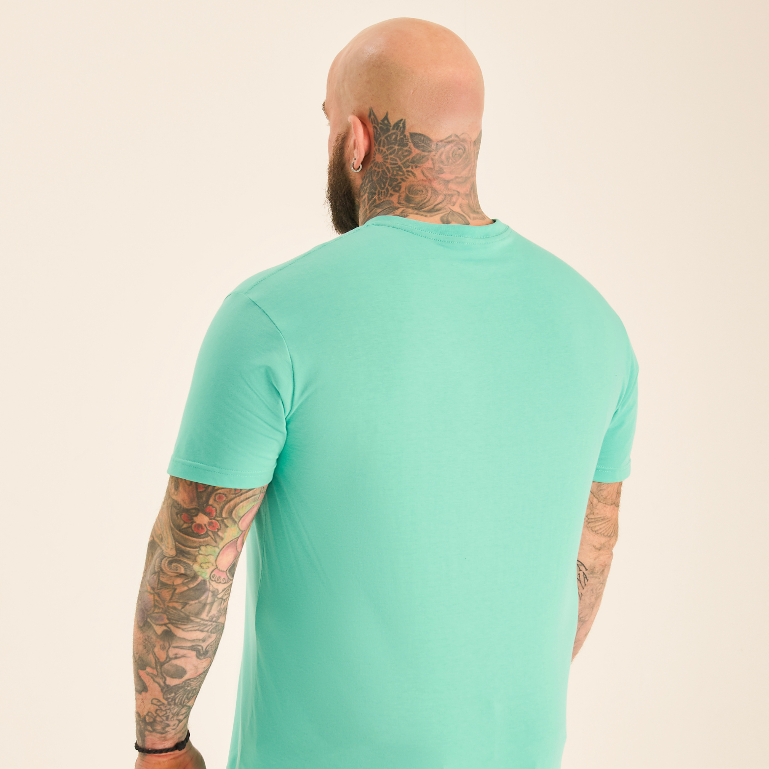 Load image into Gallery viewer, Aqua V-Neck
